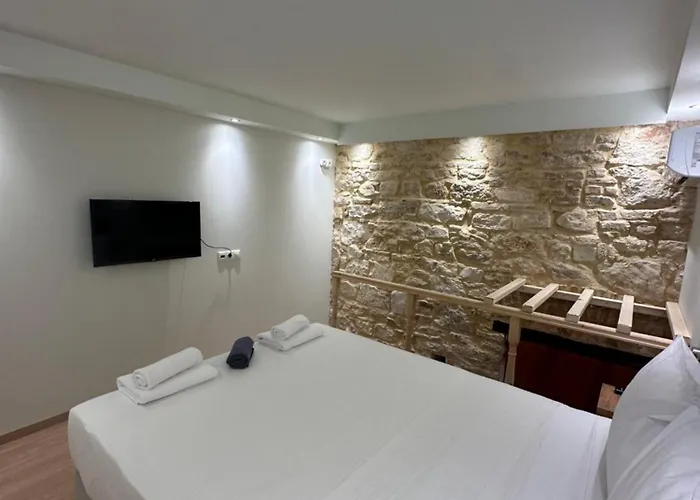 Q Rocco Apartments, Corfu Town *