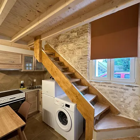 Q Rocco Apartments, Corfu Town Appartement *