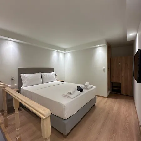 Q Rocco Apartments, Corfu Town Appartement