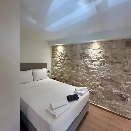 Q Rocco Apartments, Corfu Town * コルフ島