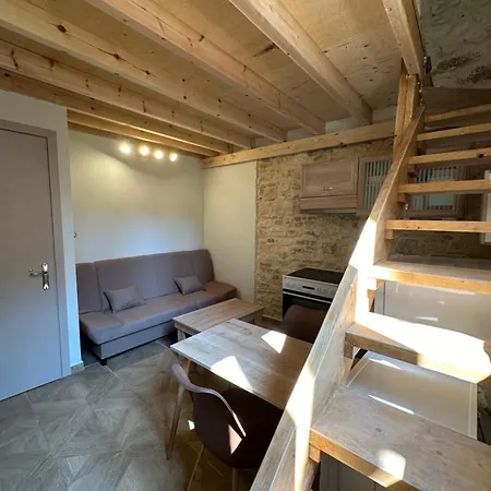 アパート Q Rocco Apartments, Corfu Town コルフ島