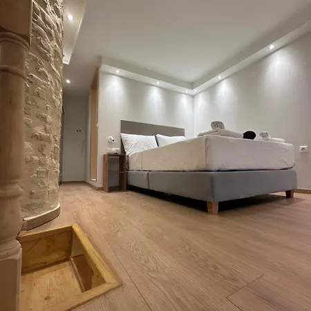 アパート Q Rocco Apartments, Corfu Town コルフ島